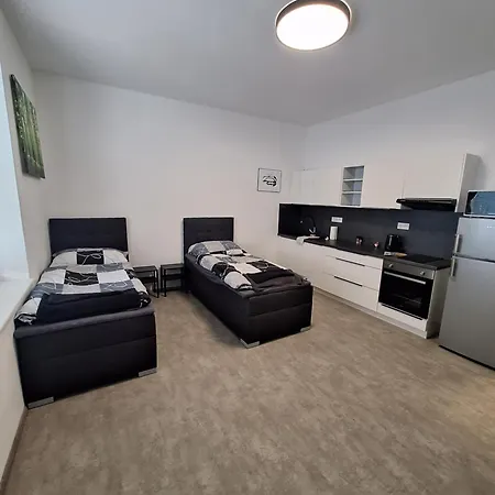 Appartement 22 *